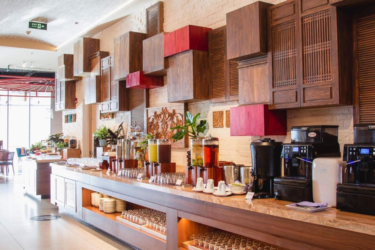Panorama Oceanfront Suite Nha Trang Exterior photo